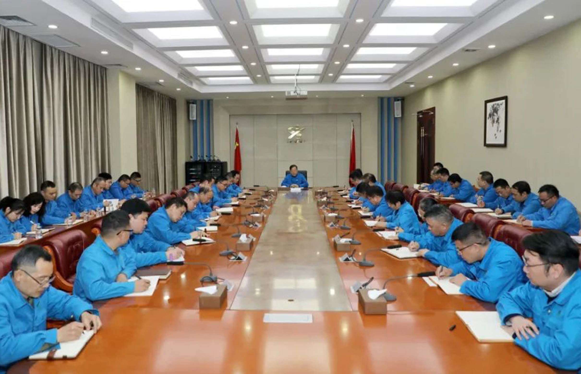 学习民营企业座谈会精神——宝威（中国）一站式服务平台集团：发挥装备能力强、制造能力强、创新能力强的优势，坚守主业、做强实业。